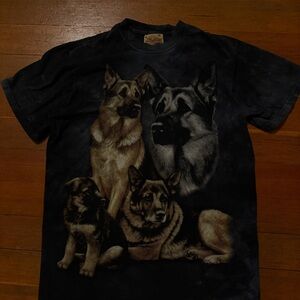 Vintage The Mountain Black T-Shirt with Dog Pack Design